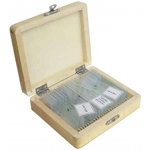 Zestaw 25 pokazowych preparat�w biologicznych w walizeczce