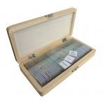 Zestaw 50 preparat�w biologicznych w walizeczce